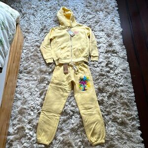 ♥️ NWT California Vintage Kids Yellow hoodie and matching sweat pants size 8